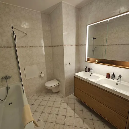 Panorama View Design Apts In Old Town - Free Parking * ברטיסלאבה