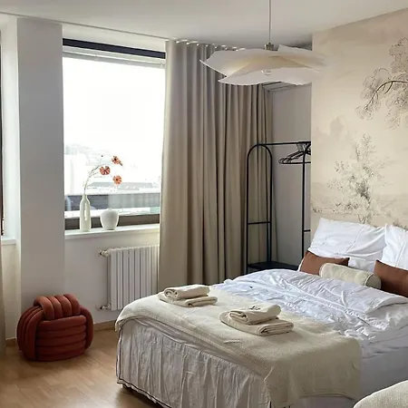 Panorama View Design Apts In Old Town - Free Parking Apartmán